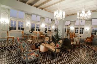 the travotel suites nagpur
