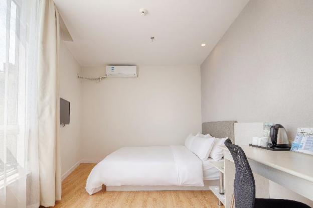 hanting hotel qingdao licang wanda 2nd branch