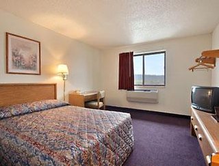 Super 8 By Wyndham Norwich,East Norwich>>Bainbridge,3 star