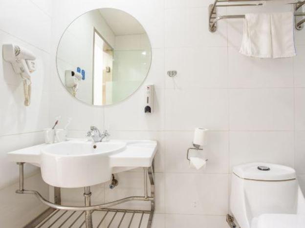 hanting hotel puyang huanghe road