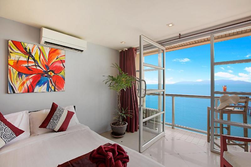 enjoy beach hotel
