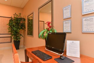Americas Best Value Inn & Suites Victoria,Victoria County>>Victoria,2 star