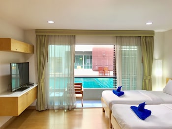 double d boutique residence