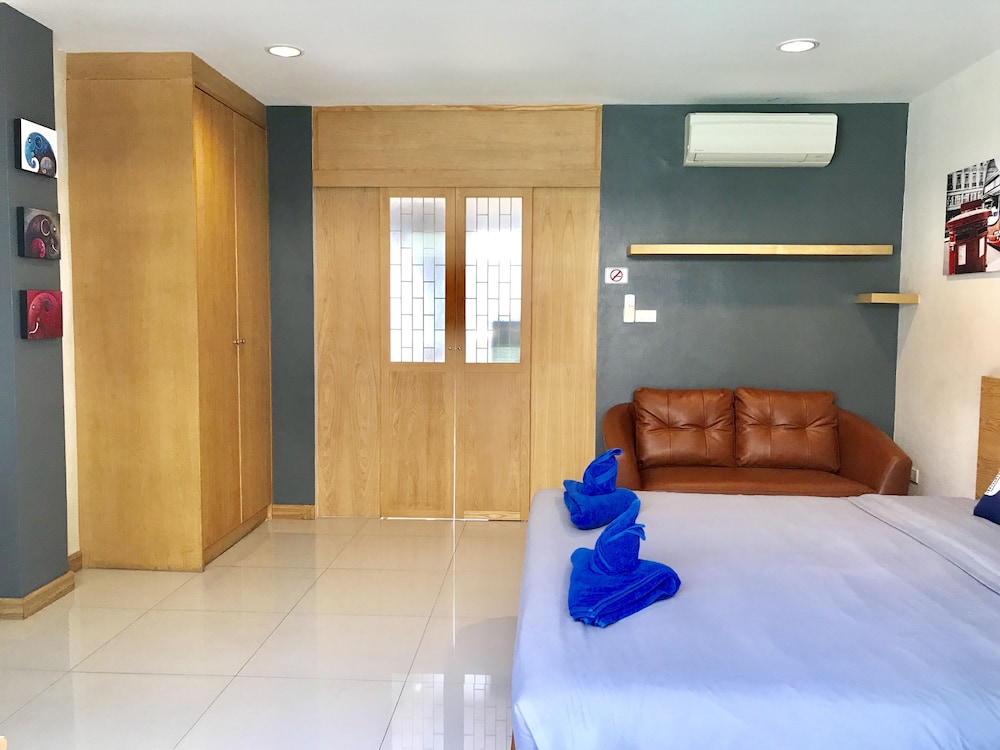 double d boutique residence