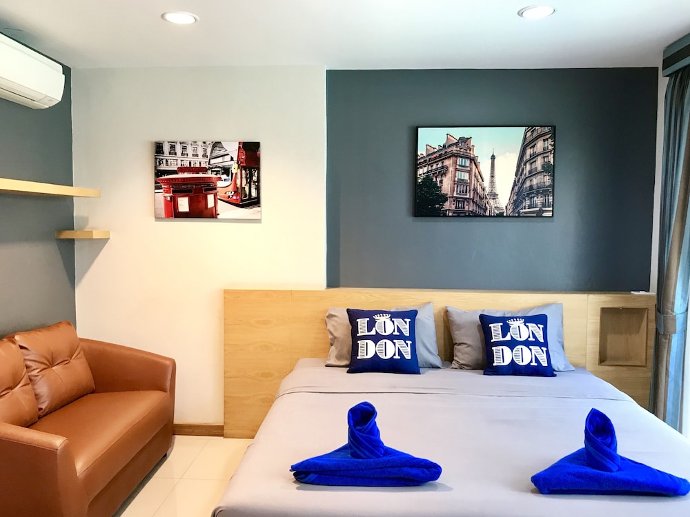 double d boutique residence