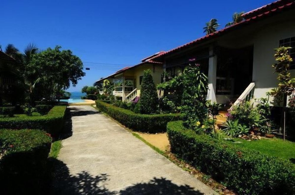 new sunrise village bang po beach