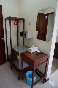 baan taweesuk
