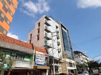 orange nest hotel
