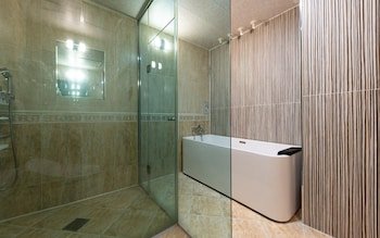 win hotel