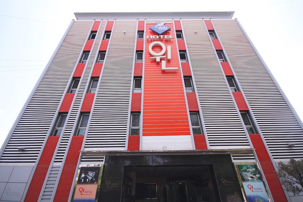 win hotel