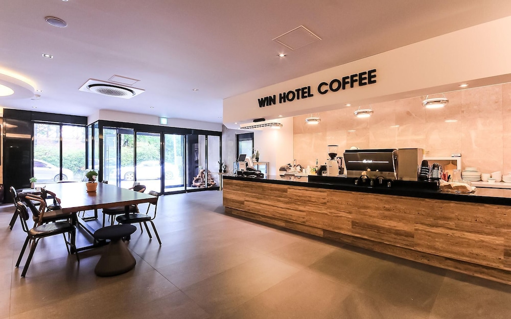 win hotel