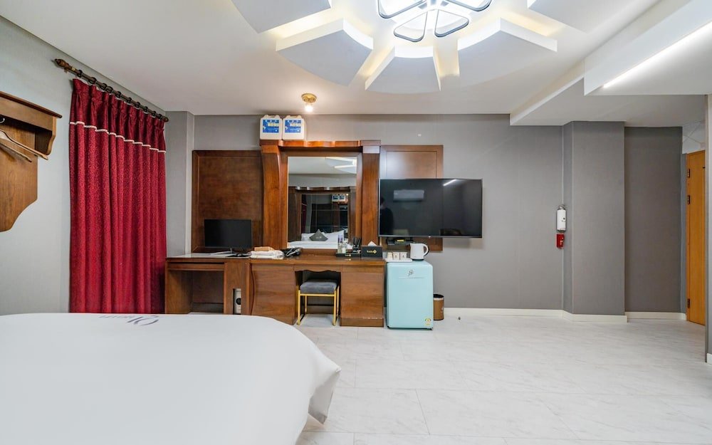 win hotel