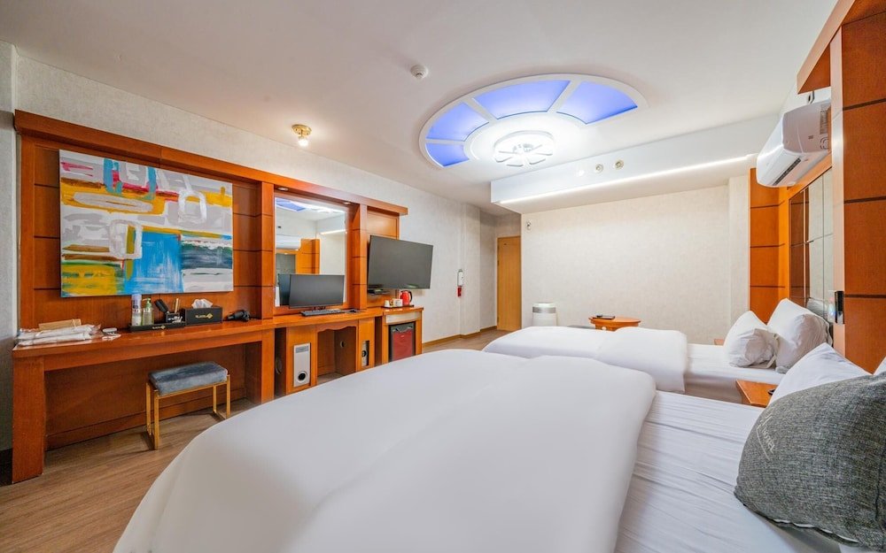 win hotel