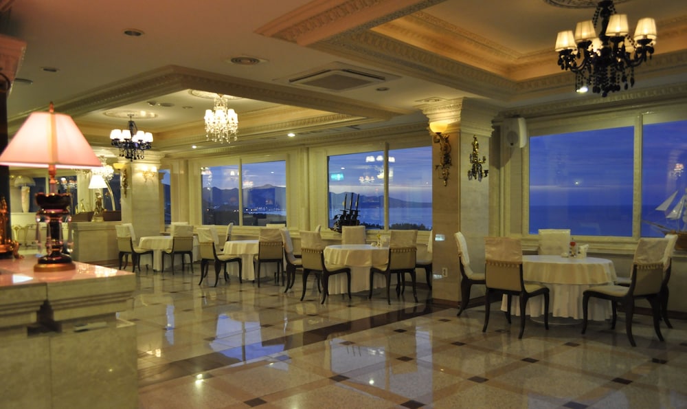 donghae boyang hot spring convention hotel