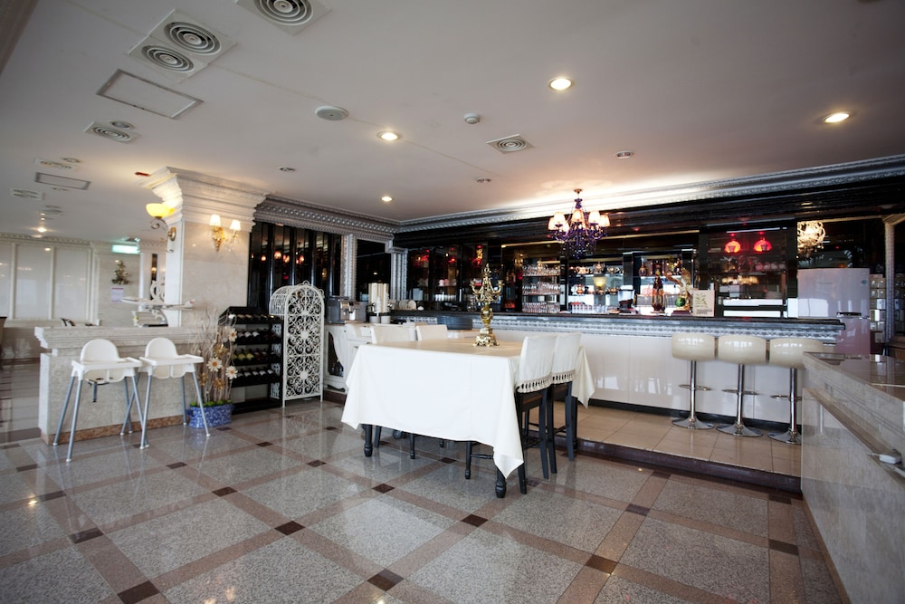 donghae boyang hot spring convention hotel