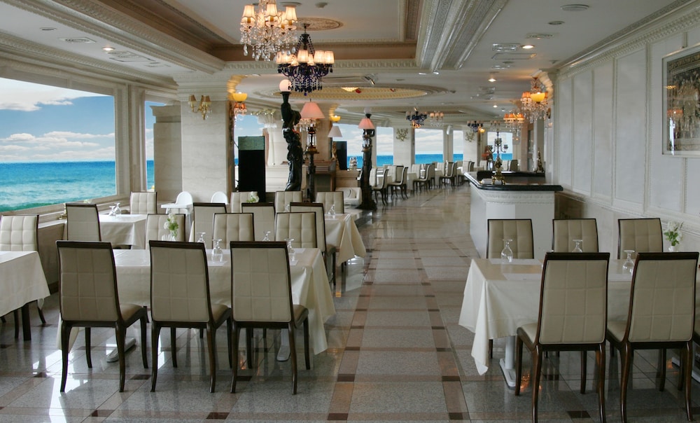 donghae boyang hot spring convention hotel