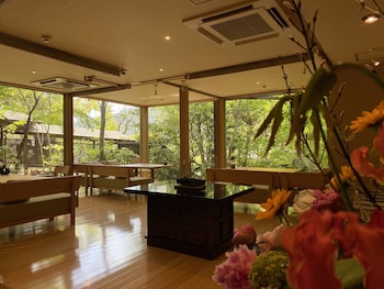 yugawara spa ryokan ashikari