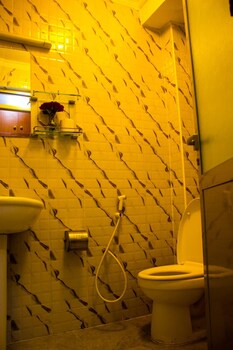 hotel aquiline