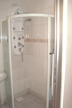 hotel aquiline