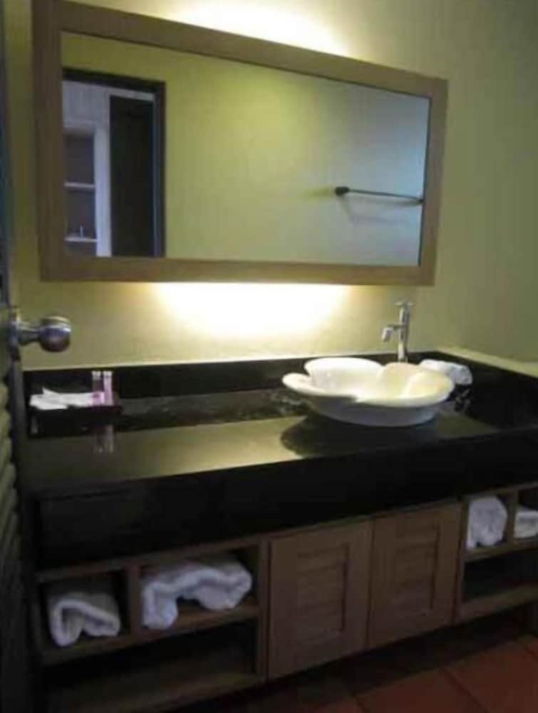 chidlom resort