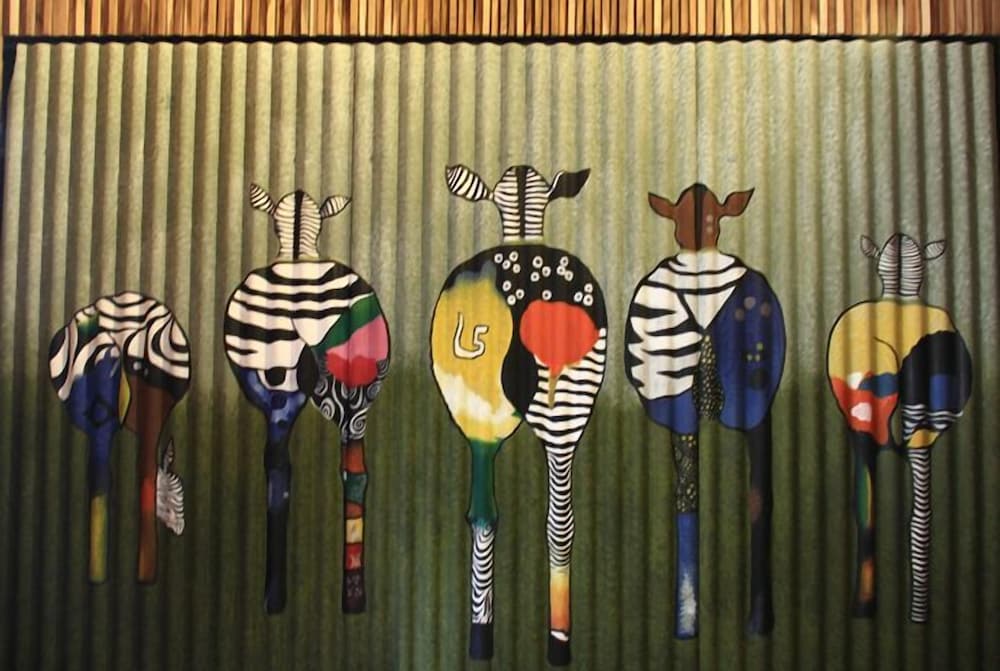 the happy 8 retreat old town