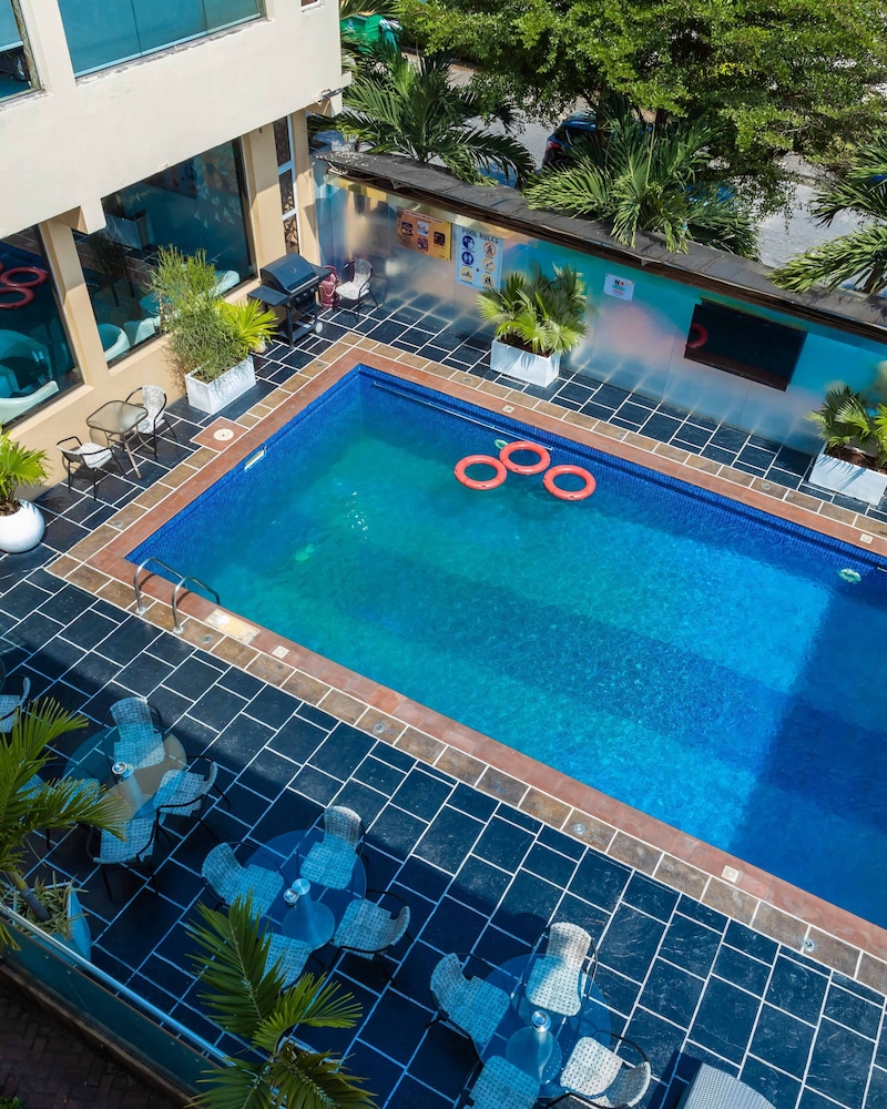 parkview astoria hotel