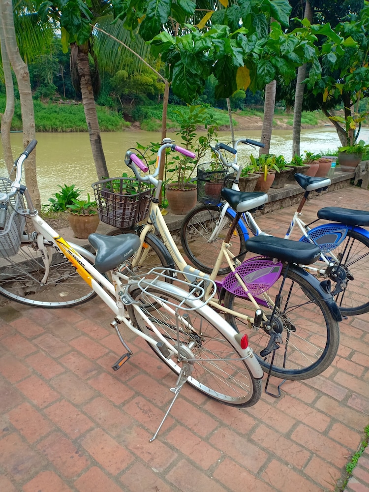 villa somphong
