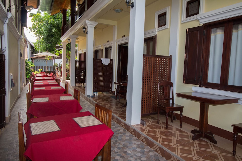 villa somphong