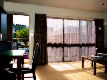 Dunedin Palms Motel,Otago>>Dunedin,4.5 star