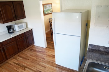 great escape apartments by lowkl