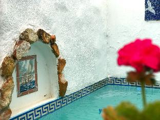 athenian villa