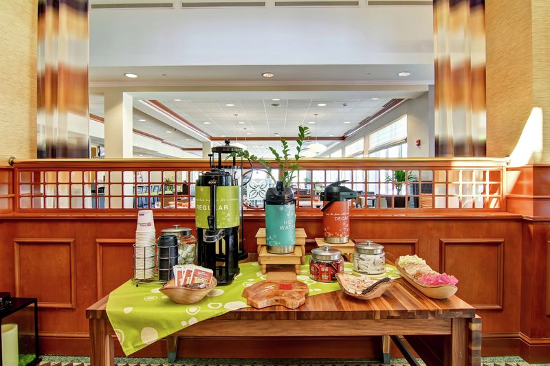 hilton garden inn ottawa airport
