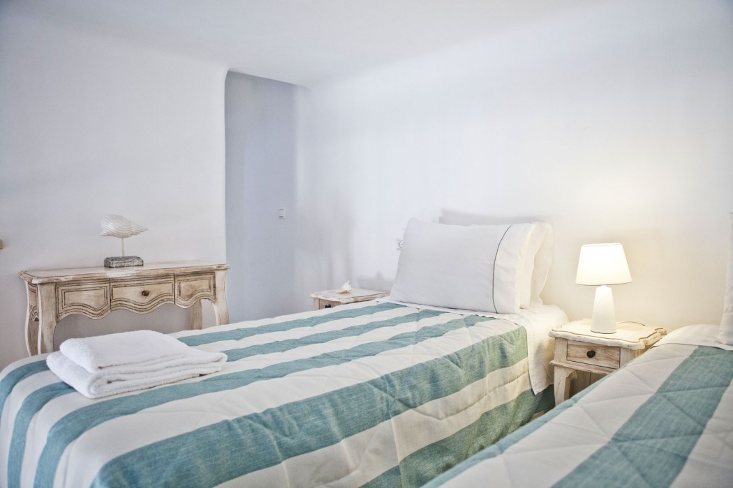 niriides homes and villas