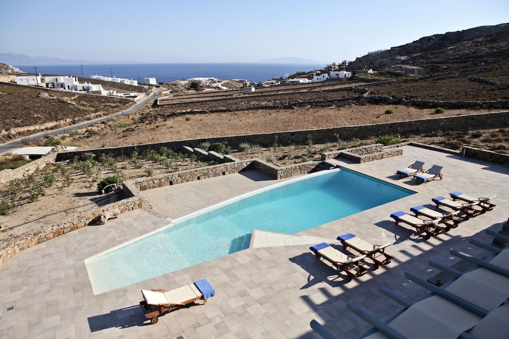 niriides homes and villas