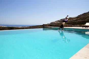 niriides homes and villas