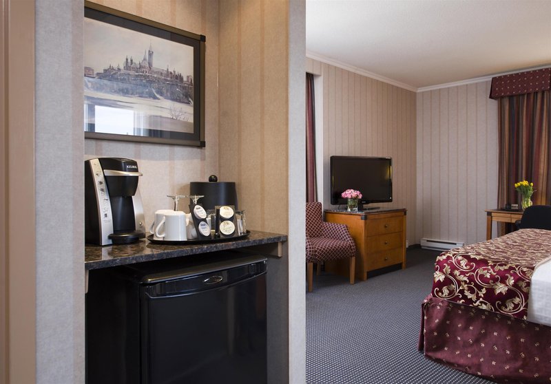 lord elgin hotel