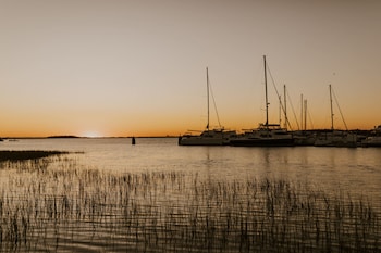 regatta inn adults only