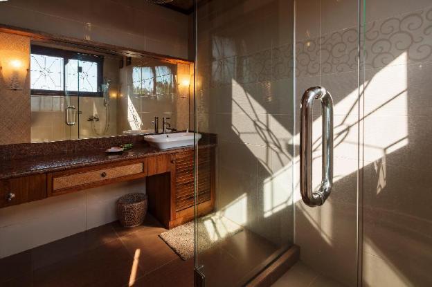 murnis houses and spa