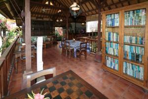 murnis houses and spa