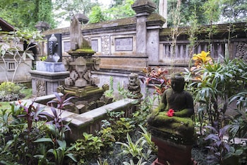 murnis houses and spa