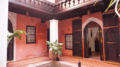 riad samsli