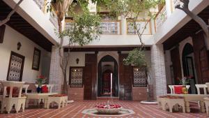 riad samsli