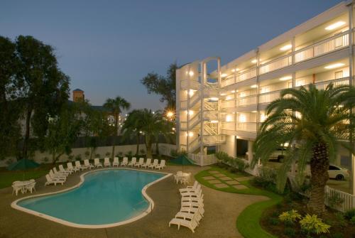 casa del mar beachfront suites