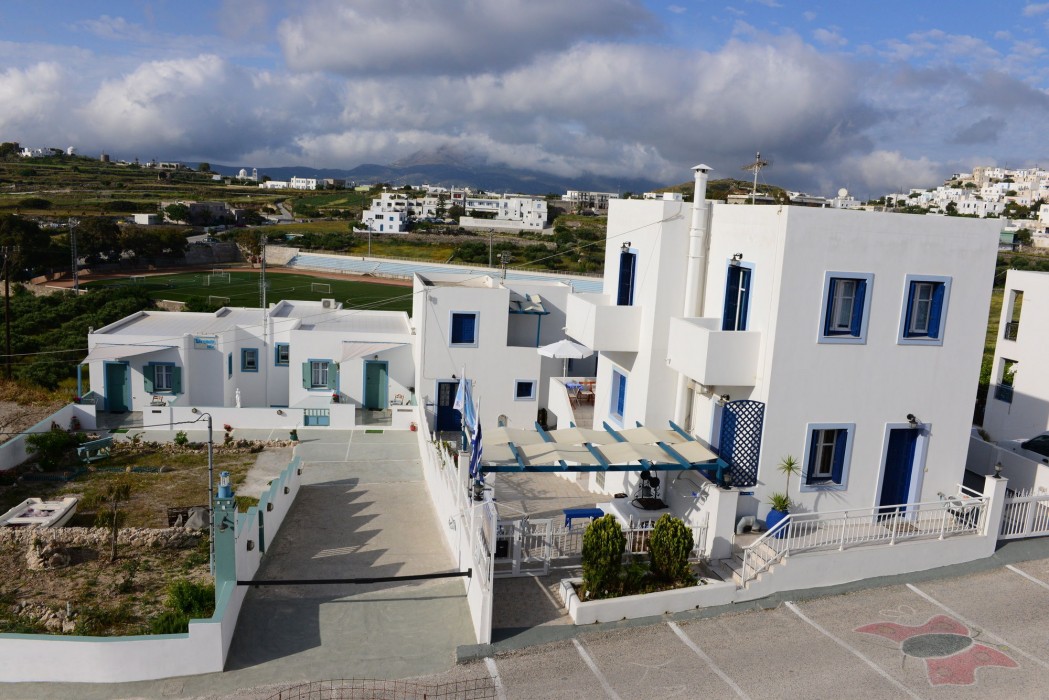vivere a plakes milos