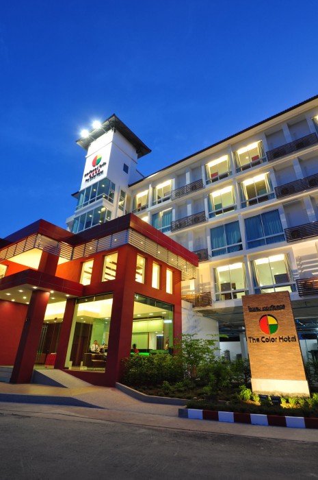 the color hotel hat yai