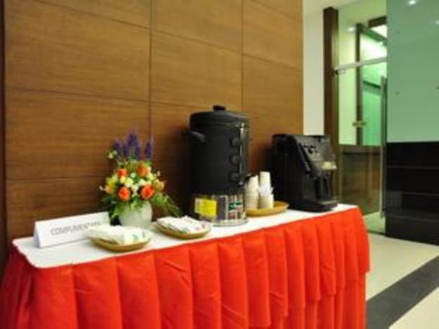 the color hotel hat yai