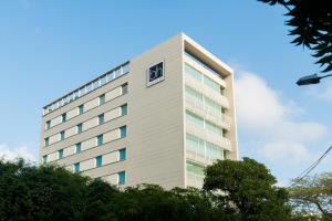 Bh Barranquilla,Atlantico>>Barranquilla,3.5 star