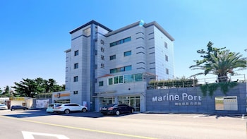 marine port resort