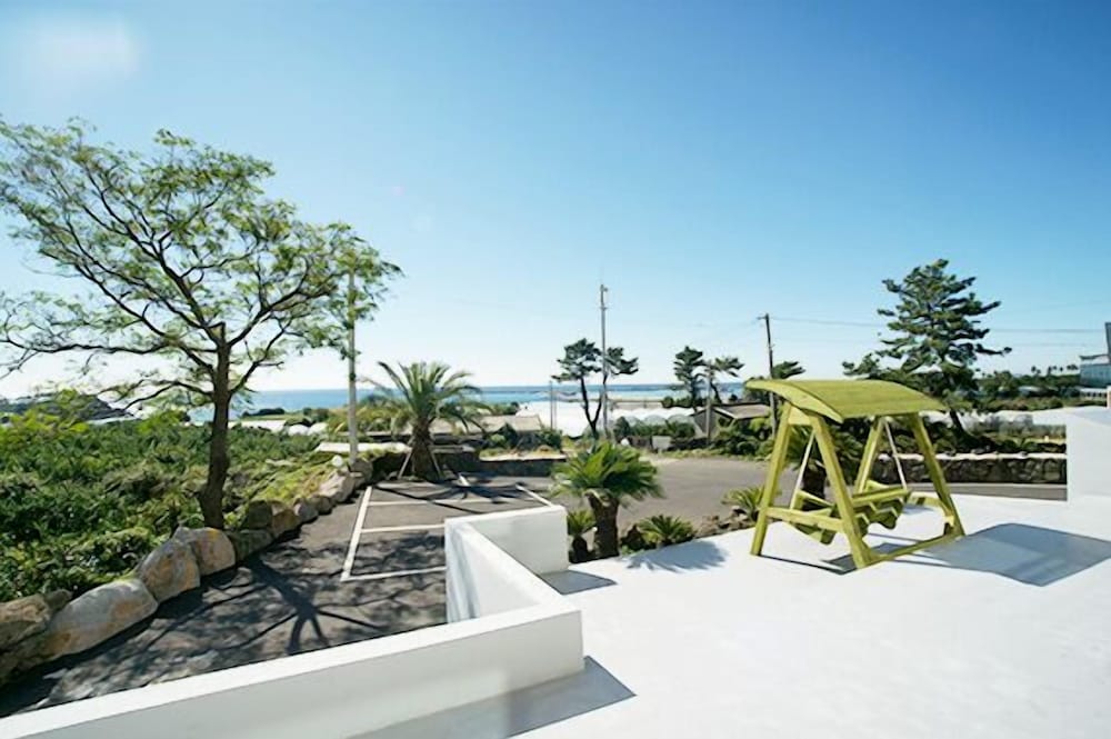 marine port resort