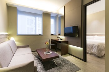 louis kienne serviced residences